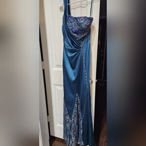 Gorgeous blue ballgown